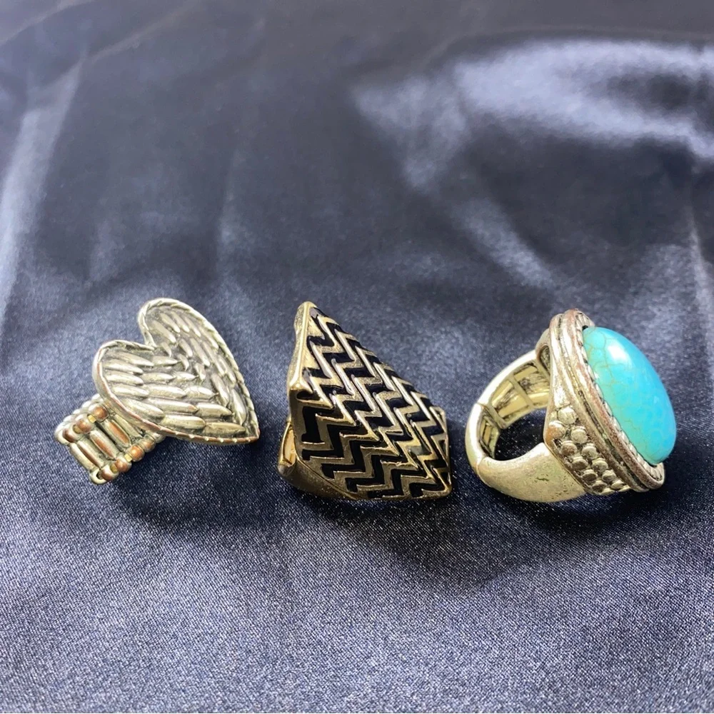 Vintage Silver & Gold Tone Stretch Ring - Sizer 7 Plus‎